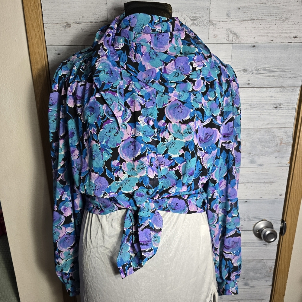Vtg 80's Anne Klein Floral Sheer Button-Up Blouse With Scarf Collar